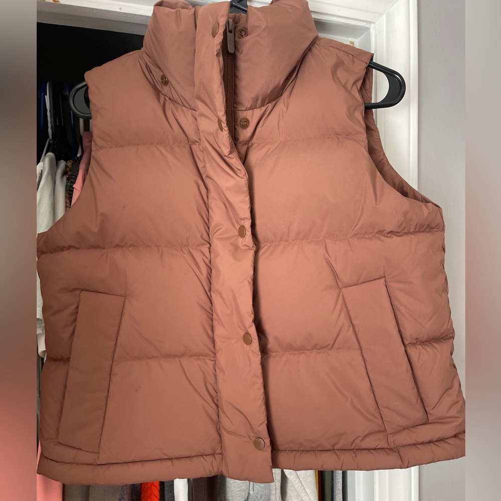 Lululemon Copped Puffer Vest